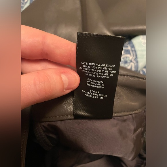 NWOT Wilfred Aritzia Melina Pants Womens Gray Faux Leather High Waisted Size 4 - Picture 7 of 7